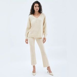 Aritzia’s Wilfred Lounge Set M